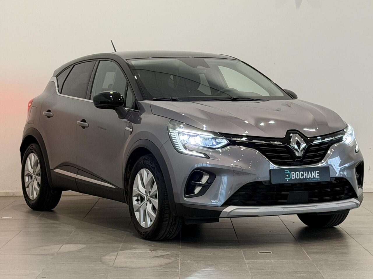 Renault CAPTUR 1.6 E-Tech Hybrid 145 Intens | Navigatie | Climate Control | Cruise Control | Lichtmetalen velgen 17" | Parkeersensoren voor, achter en achteruitrijcamera | Apple Carplay/Android Auto