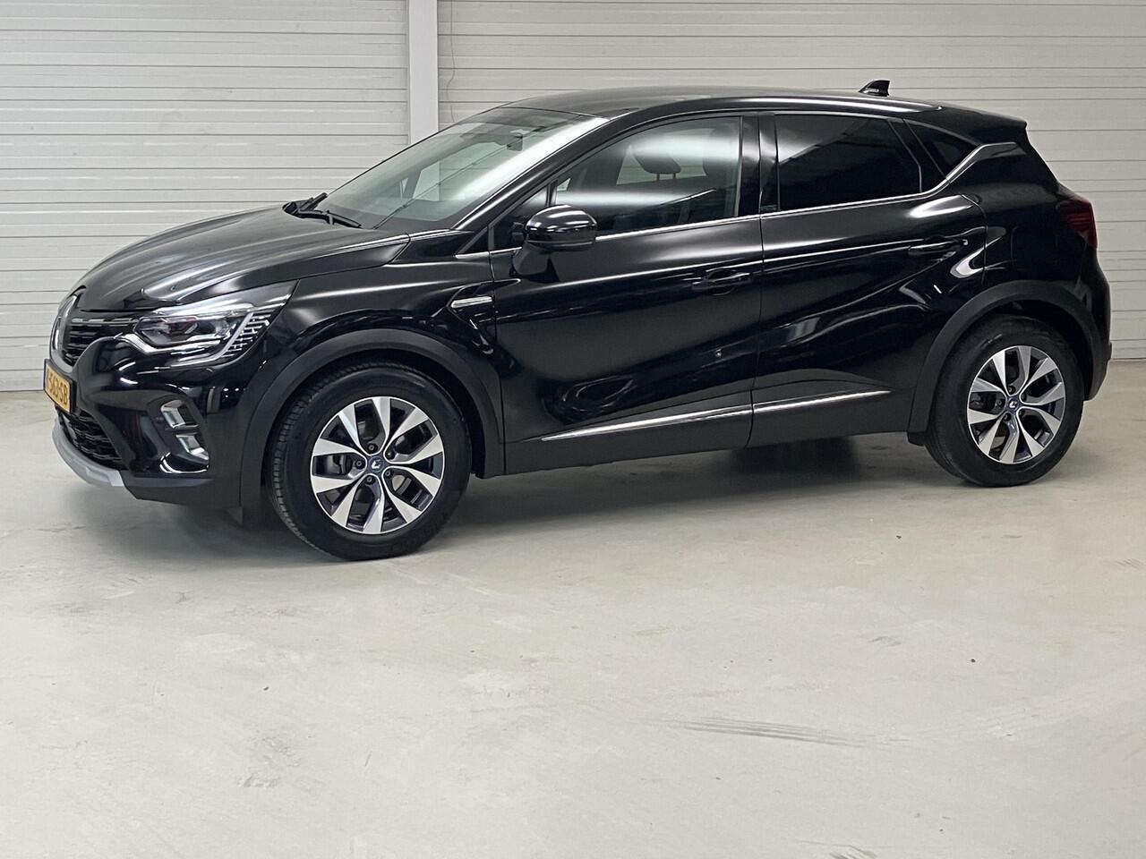 Renault CAPTUR 1.6 E-Tech Plug-in Hybrid 160 Intens / Eerste Eigenaar / NL Auto / Dealer Onderhouden / Navigatie / Camera / Climate Control / Half Lederen Bekleding / Digitaal Dashboard / Apple CarPlay/Android Auto /