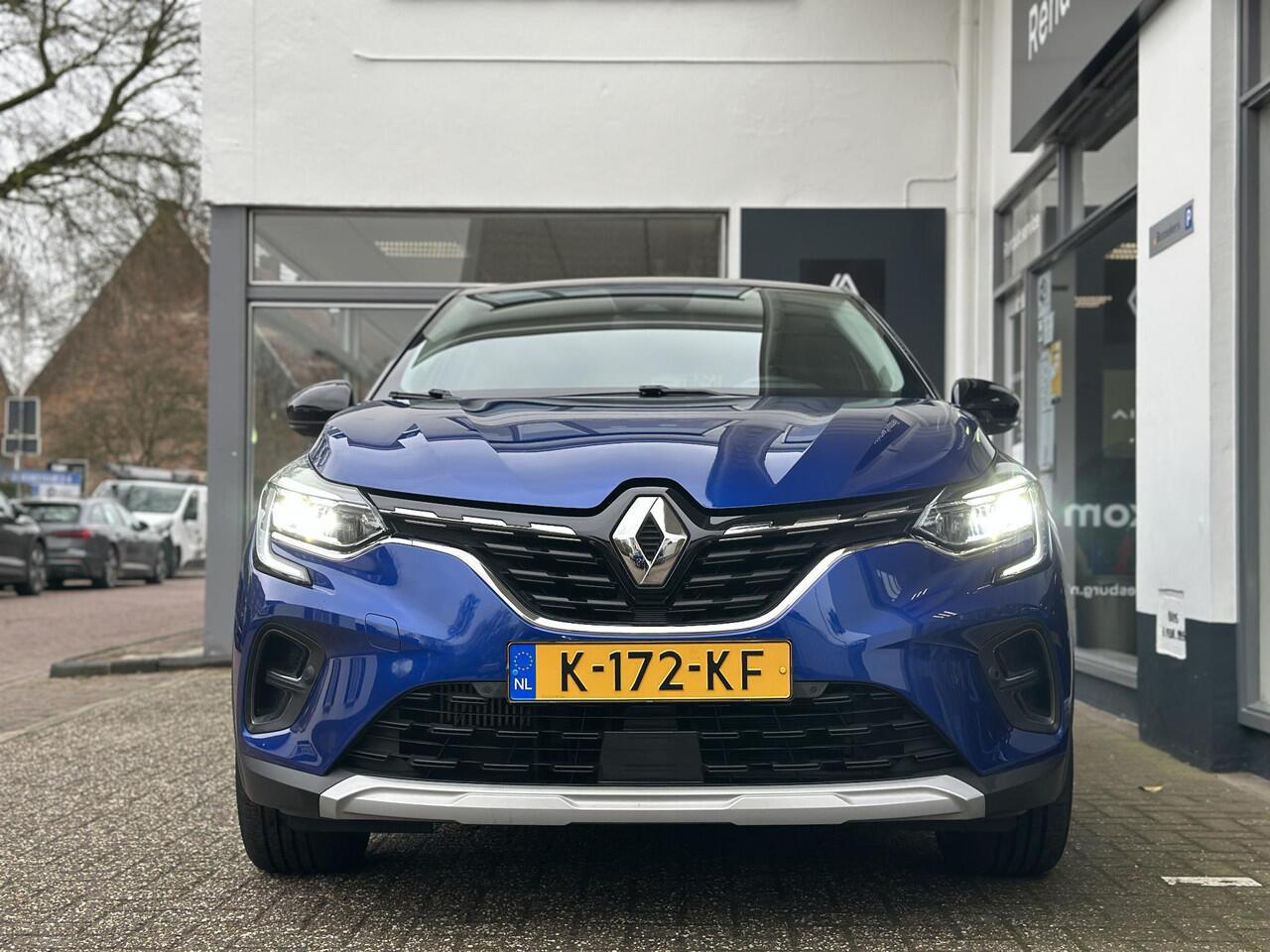 Renault CAPTUR 1.3 TCe 140 EDC Intens | Navigatiesysteem | Lage kilometerstand!! | Dealer onderhouden | Apple Carplay / Android Auto |