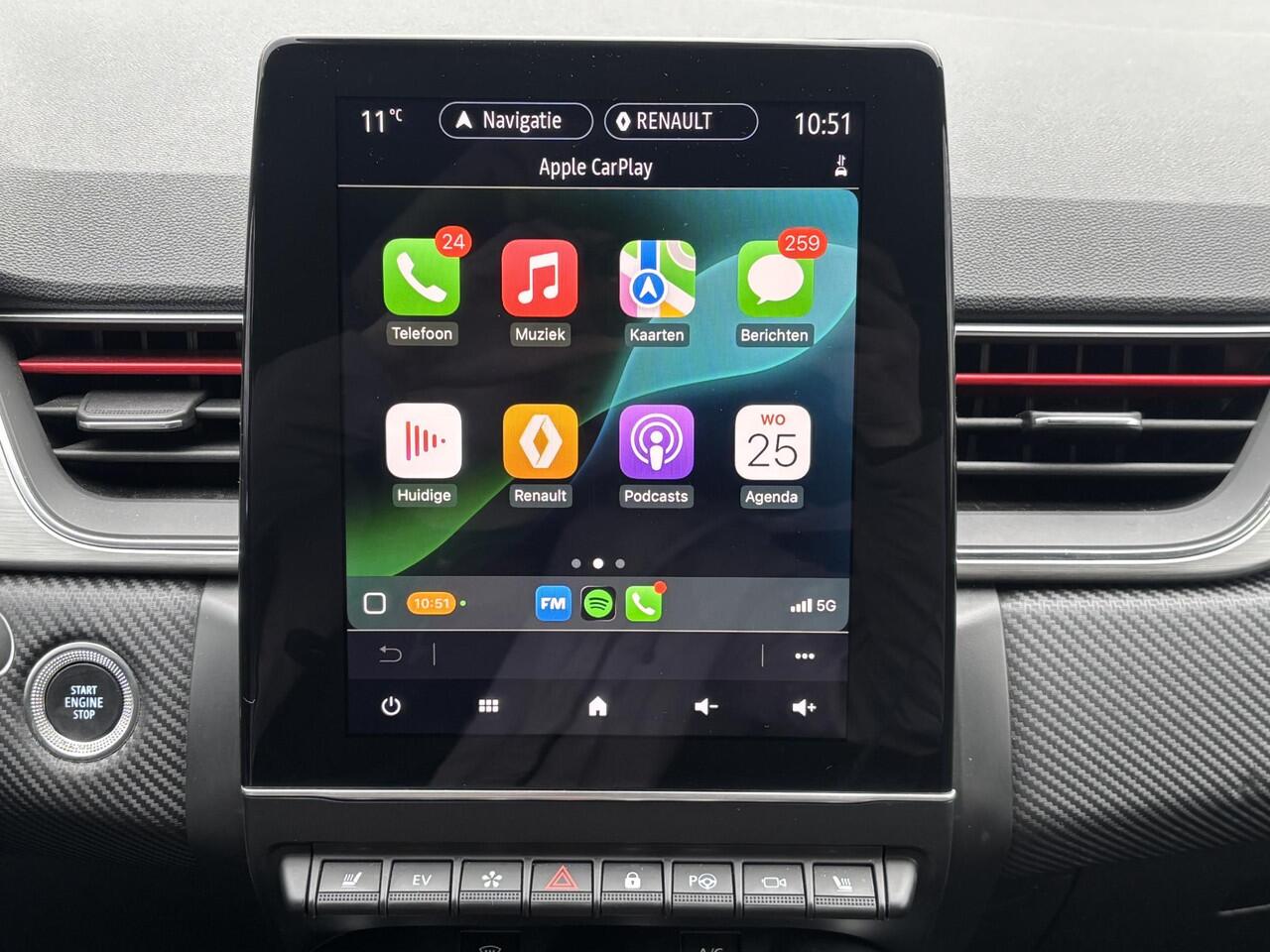 Renault CAPTUR 1.6 E-Tech Plug-in Hybrid 160 R.S. Line / Dealer onderhouden / Navigatie groot scherm / Pack Drive Assist / Apple Carplay/Android Auto / 360 Camera / Stoelverwarming / Adaptief Cruise Control / Keyless Entry/Start / Easy Life Pack / Bose /