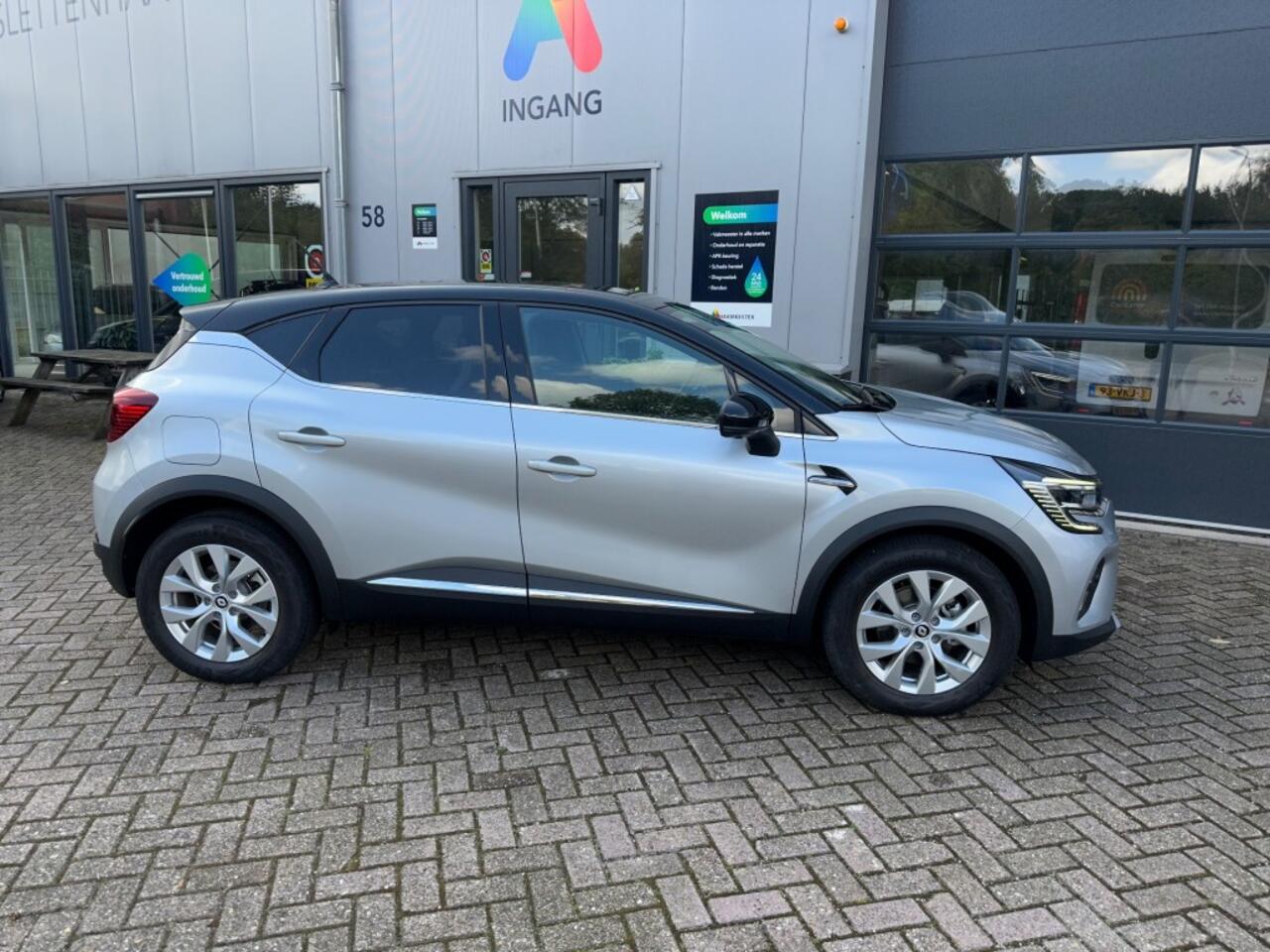 Renault CAPTUR E-TECH PLUG-IN HYBRID