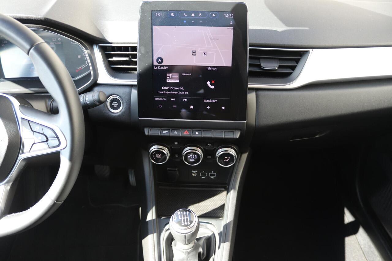 Renault CAPTUR 1.3 TCe 140 Intens | Camera | Navigatie | 18 inch