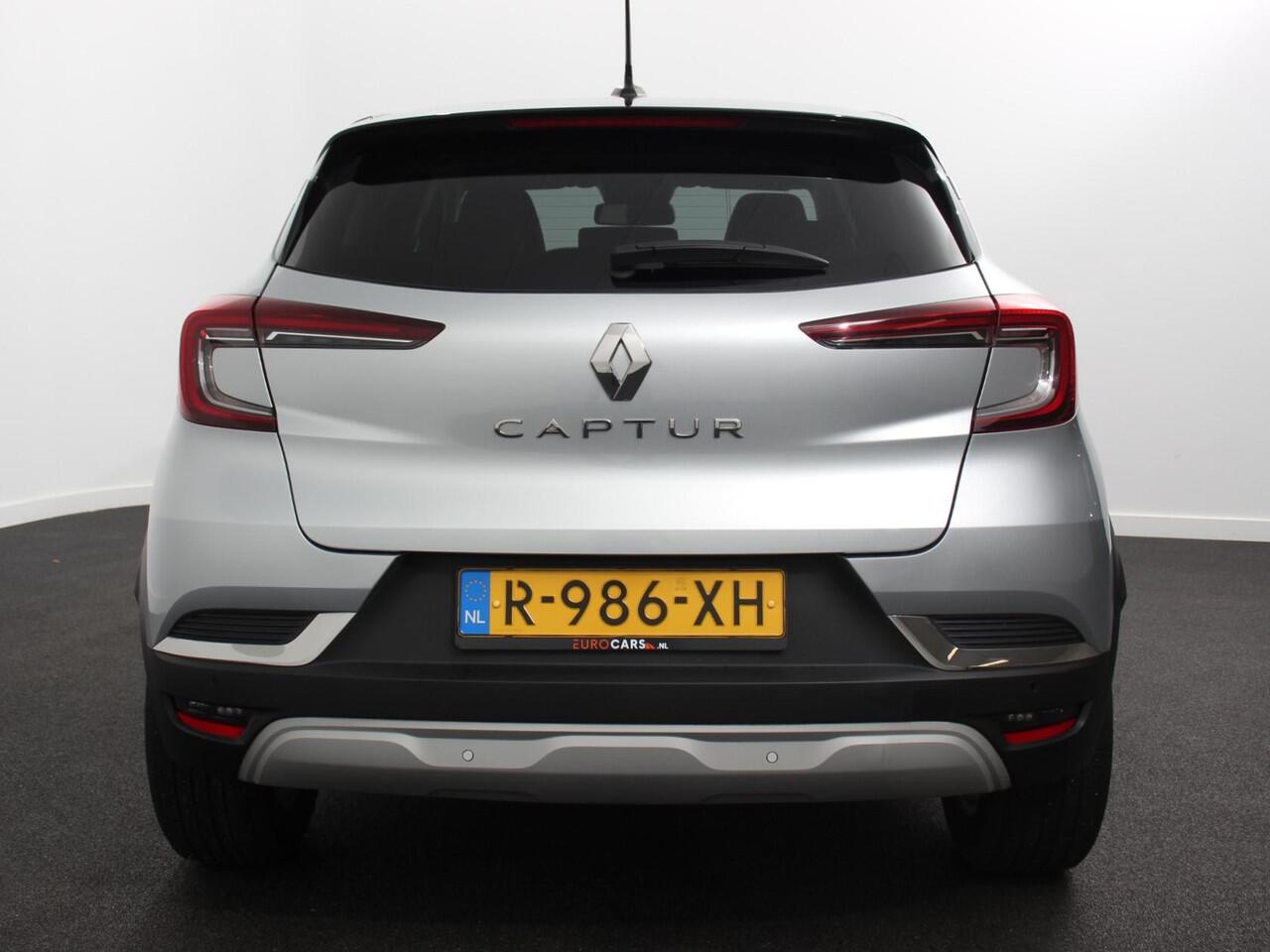 Renault CAPTUR 1.0 TCe 90 Intens | Navigatie | Climate Control | Virtual Cockpit | Led | Parkeer sensoren | Cruise Control | Lichtmetalen velgen