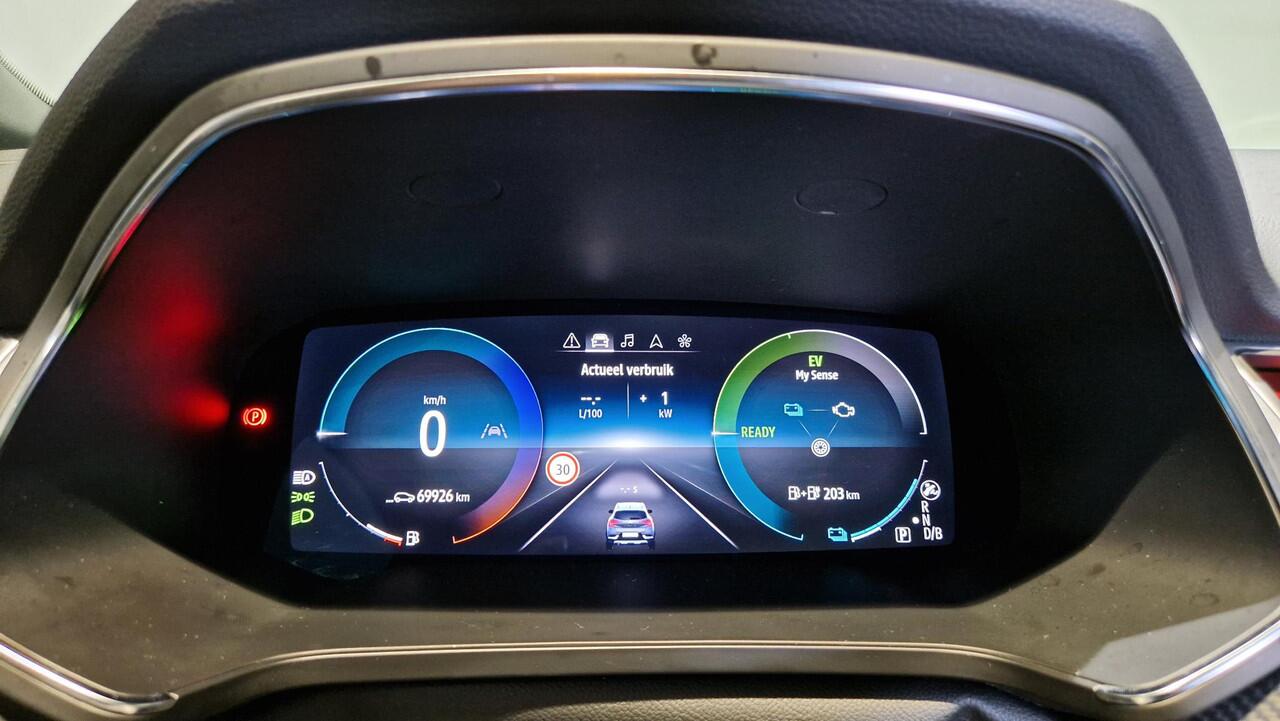 Renault CAPTUR 1.6 E-Tech Plug-in Hybrid 160 R.S. Line | Navigatie