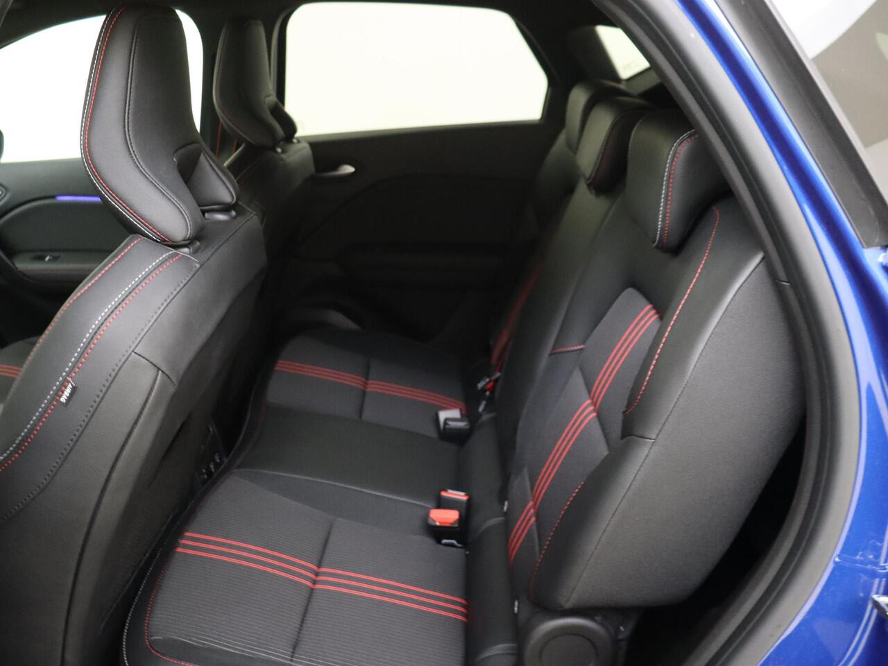 Renault CAPTUR 1.0 TCe 90PK R.S. Line | Apple Carplay | Navigatie | Camera | Cruise Control | Keyless entry | Parkeersensoren | Climate Control | LED Verlichting