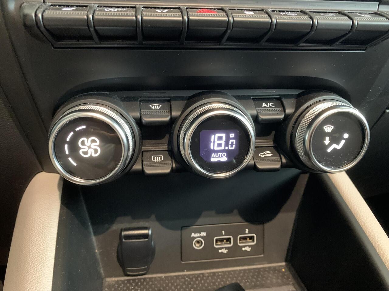 Renault CAPTUR 1.3 TCe 140 Initiale Paris | PANORAMADAK | RONDOM ZICHT CAMERA | STOEL-EN STUURVERWARMING