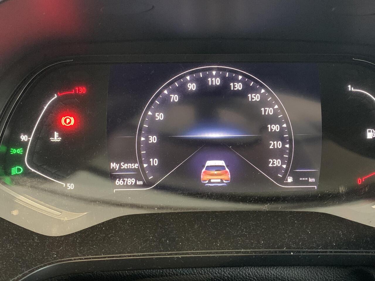 Renault CAPTUR 1.3 TCe 140 Initiale Paris | PANORAMADAK | RONDOM ZICHT CAMERA | STOEL-EN STUURVERWARMING