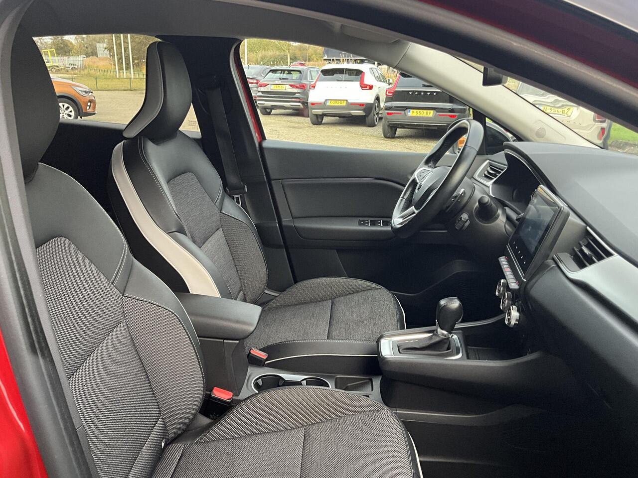 Renault CAPTUR 1.3 TCe 140 Intens