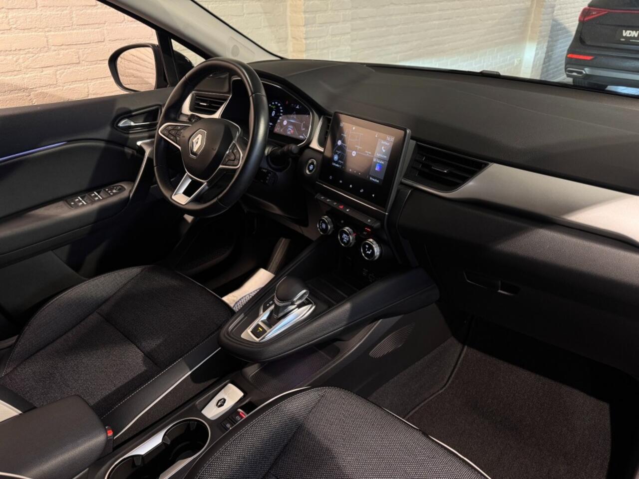 Renault CAPTUR 1.3 TCe Intens 140pk Camera Navi Carplay ACC 17''