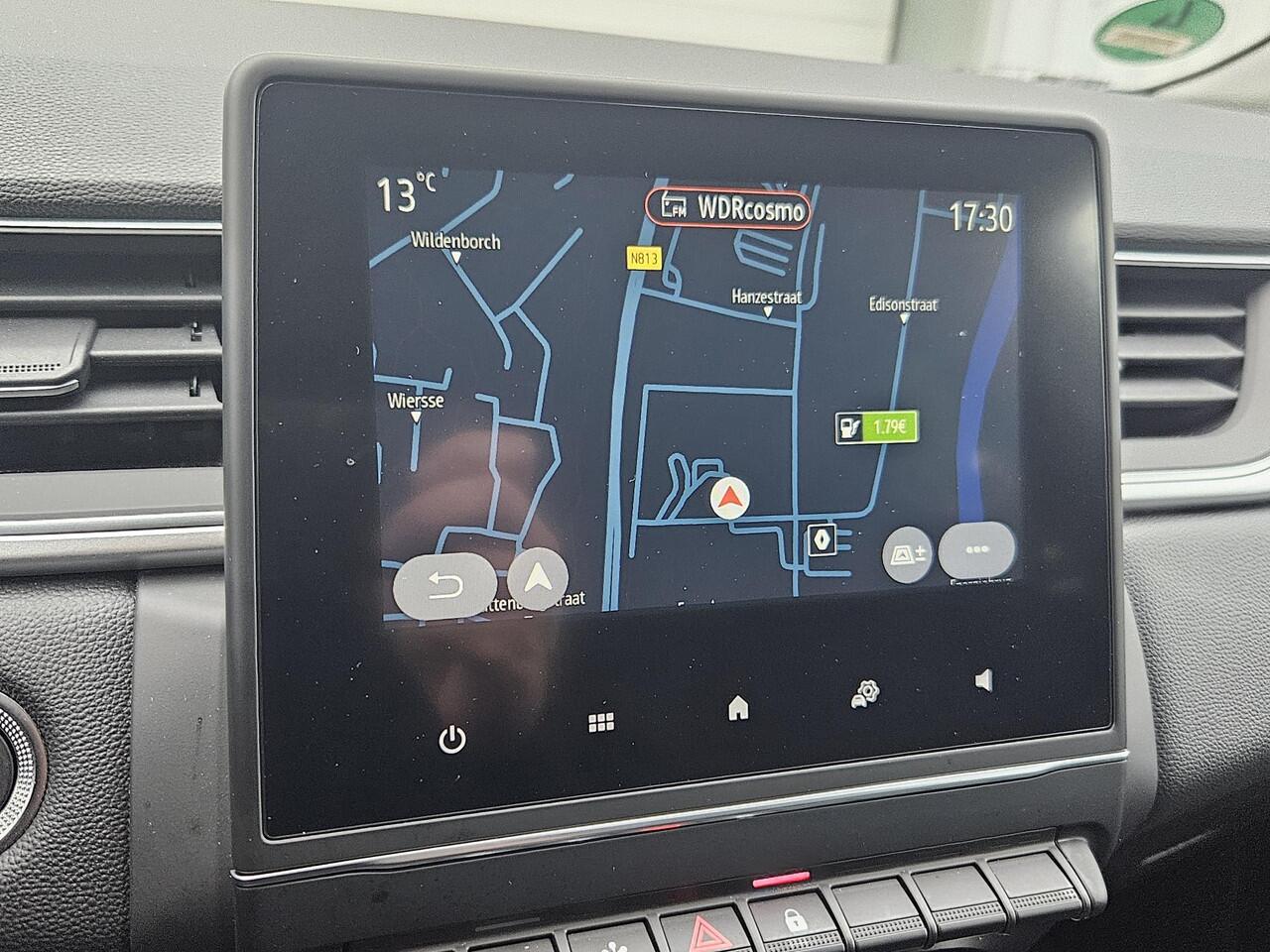 Renault CAPTUR 1.0 TCe 90 Intens / 1e Eigenaar / Dealer Onderhouden / All Season Banden / Achteruitrijcamera / Parkeersensoren/ Climate Control / Apple Carplay & Android Auto /