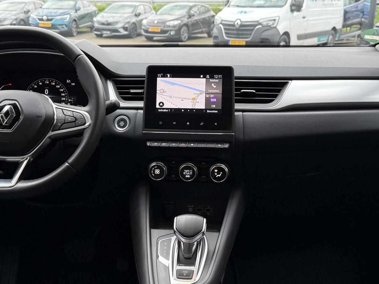 Renault CAPTUR TCe 140 EDC Intens | Trekhaak | Glazen schuif-kantel dak | Stoel & stuur verwarming | Navi groot | DAB | Achteruitrijcamera | Climate Control | Key-less |