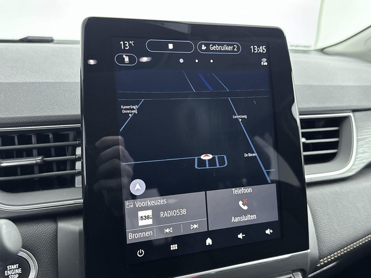 Renault CAPTUR 1.3 TCe Initiale Paris 140PK | Automaat | Lederen Bekleding | Stoel- en Stuurverwarming | Achteruitrijcamera | Apple CarPlay & Android Auto