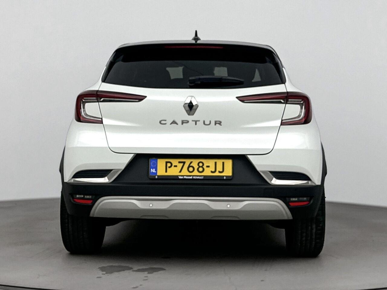 Renault CAPTUR 1.3 TCe Initiale Paris 140PK | Automaat | Lederen Bekleding | Stoel- en Stuurverwarming | Achteruitrijcamera | Apple CarPlay & Android Auto
