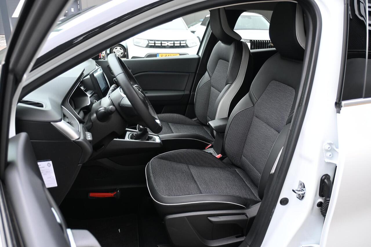 Renault CAPTUR TCe 90 Intens | TREKHAAK | CAMERA | NAVI | CRUISE CONTROL | ALL-SEASONBANDEN | CLIMATE CONTROL | PDC | LMV