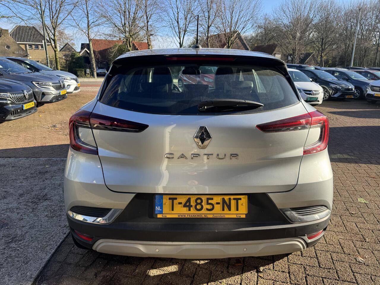 Renault CAPTUR 1.0 TCe 90 Intens+360 Camera!! 9.806km!!