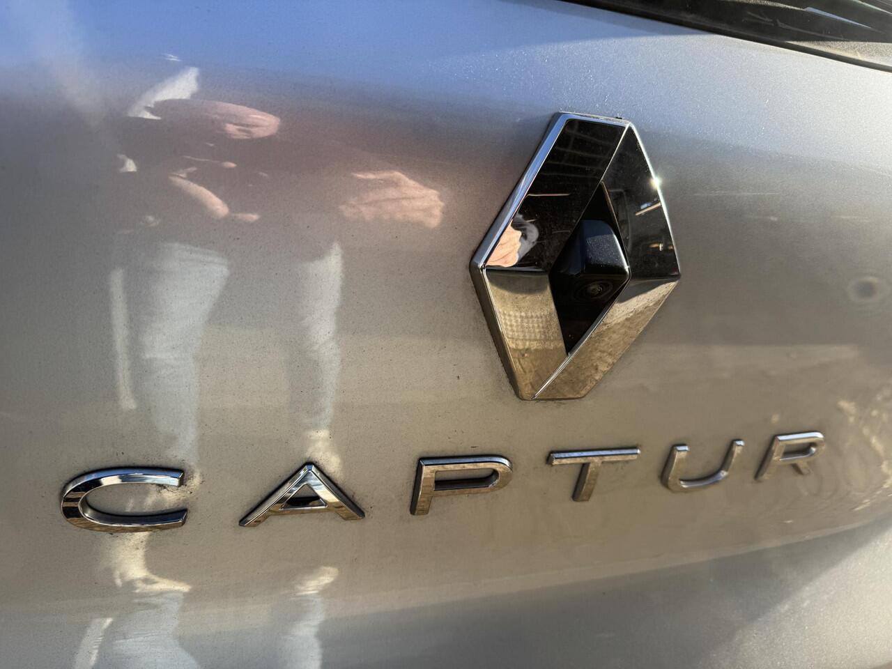 Renault CAPTUR 1.0 TCe 90 Intens+360 Camera!! 9.806km!!