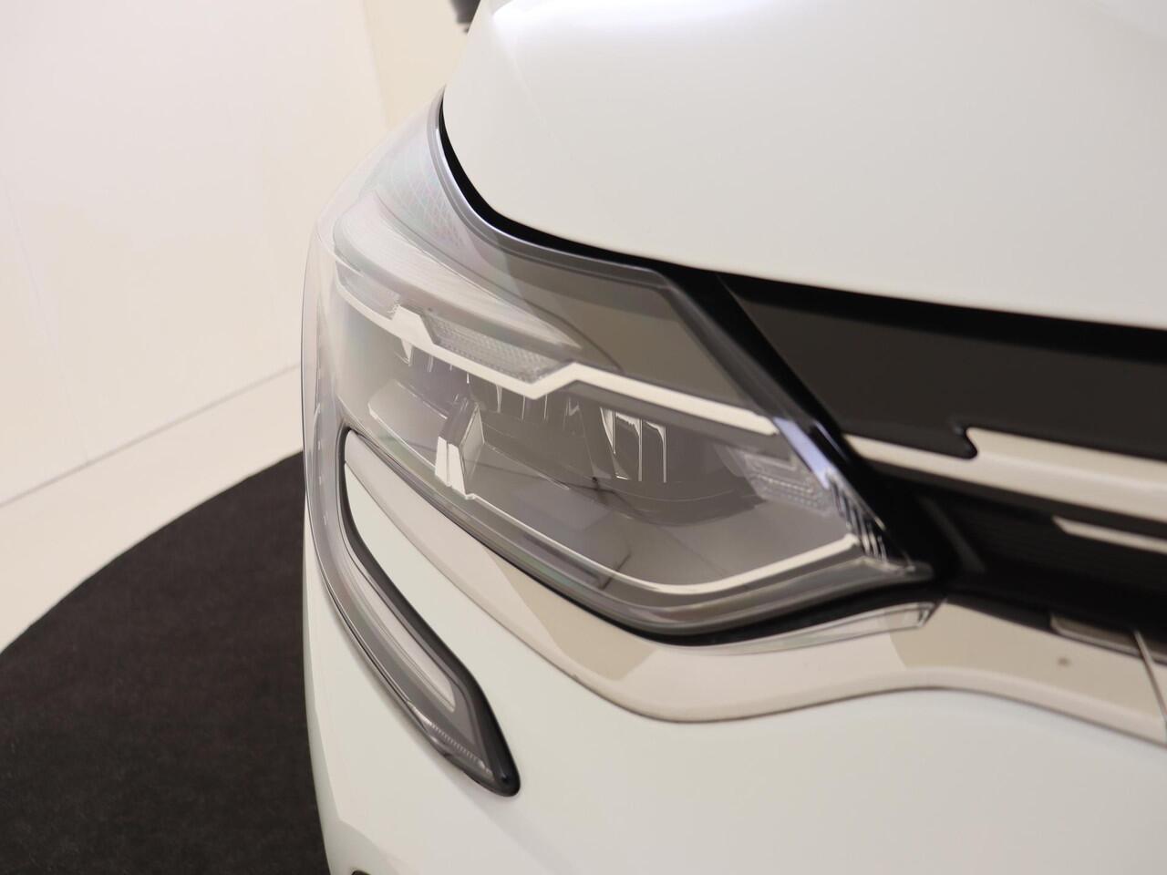 Renault CAPTUR 1.3 TCe 140 PK Intens | Navigatie | Android Auto | Apple Carplay | Camera | Climate Control | Cruise Control | Parkeersensoren V+A