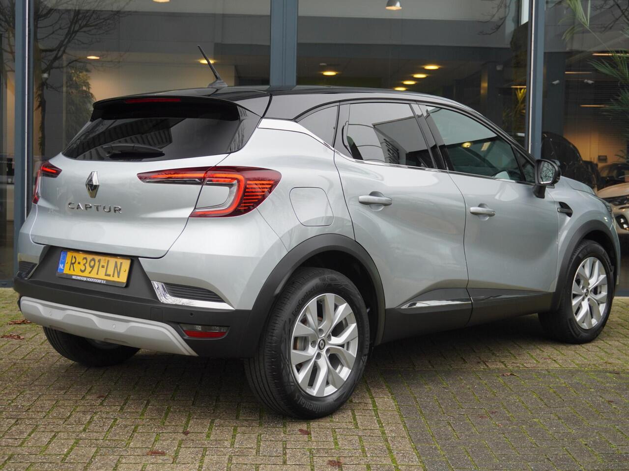 Renault CAPTUR TCe 90 Intens / DEALER OND. / 1E EIGENAAR / NAVI / PDC V+A / KEYLESS / CAMERA / LANE ASS. / CRUISE / CLIMATE / DAB / APPLE CARPLAY / ANDROID AUTO / BLUETOOTH / 17 '' LMV