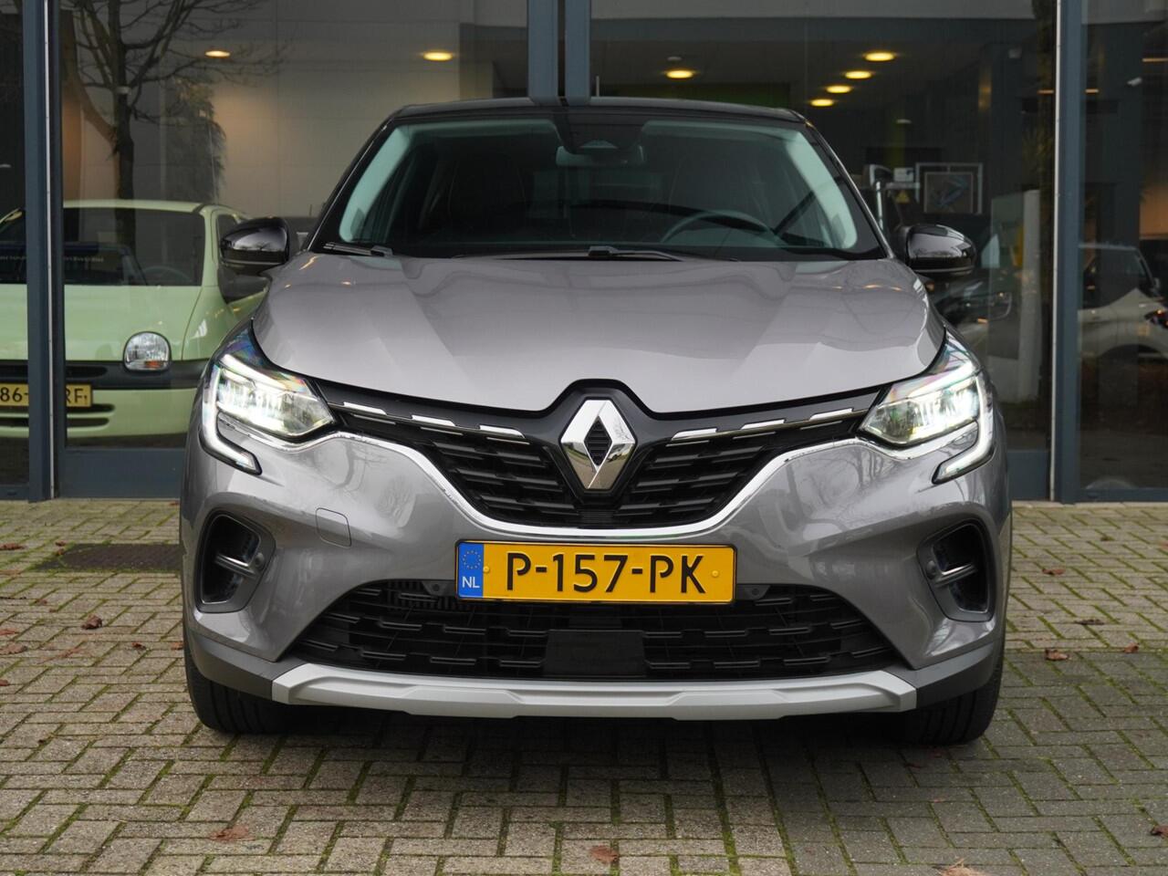 Renault CAPTUR TCe 90 Intens / DEALER OND. / 1E EIGENAAR / NAVI / PDC V+A / KEYLESS / CAMERA / LANE ASS. / CRUISE / CLIMATE / DAB / APPLE CARPLAY / ANDROID AUTO / BLUETOOTH / 17 '' LMV