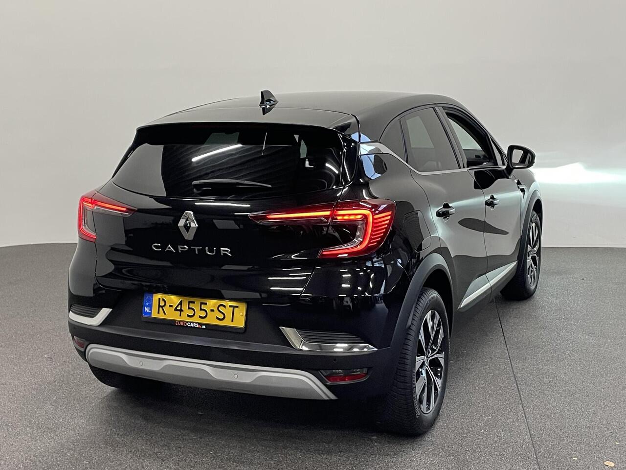 Renault CAPTUR 1.0 TCe 90 techno Navigatie Apple Carplay/Android Auto Camera Parkeersensoren achter Cruise Control Full Led Climate Control Lichtmetalen velgen