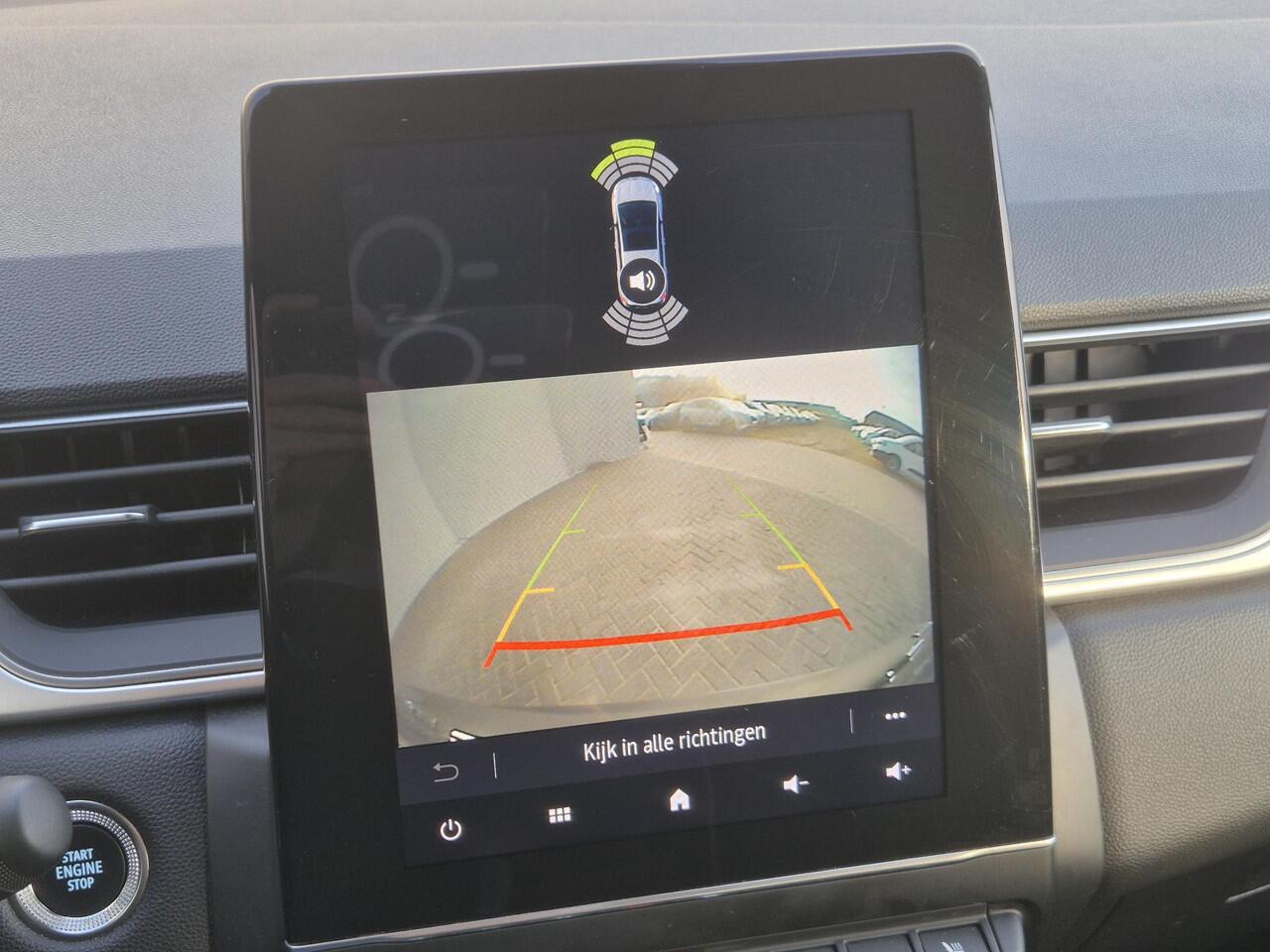 Renault CAPTUR 1.6 E-Tech Plug-in Hybrid 160 Intens Automaat / Pack parking / Stuur en Stoel verwarming / Apple Carplay Android Auto / Achteruitrijcamera / Keyless Entry/Start / Draadloze telefoon lader / Cruise control / Navigatie /