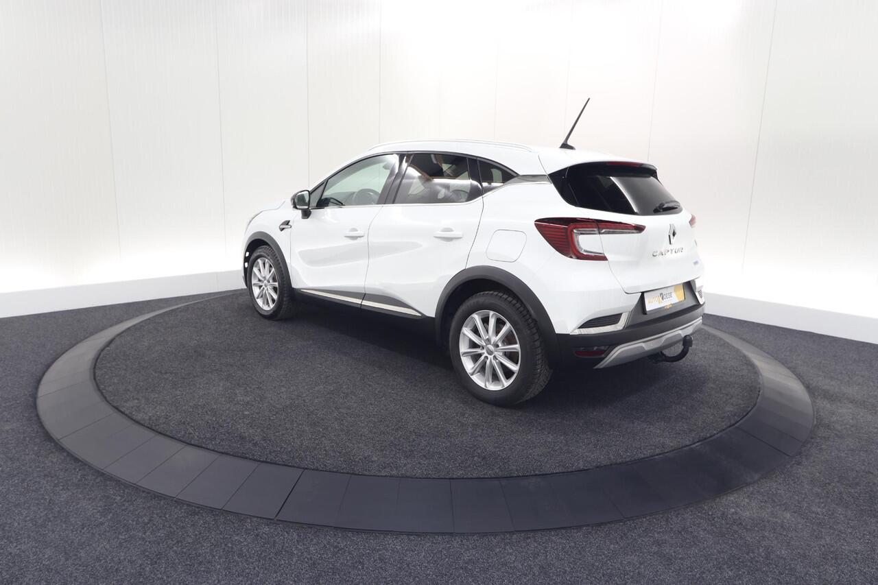 Renault CAPTUR 1.6 E-Tech Plug-in Hybrid 160 Intens | Trekhaak | Camera | Navigatie | Parkeersensoren | Pack Winter