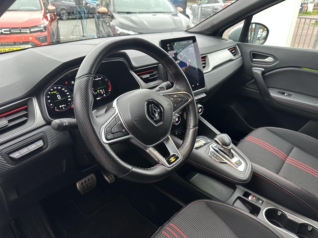 Renault CAPTUR 1.3 mild hybrid 160 R.S. Line / PARKEERSENSOREN / ACHTERUITRIJCAMERA / CRUISE CONTROL / AUTOMAAT / TREKHAAK