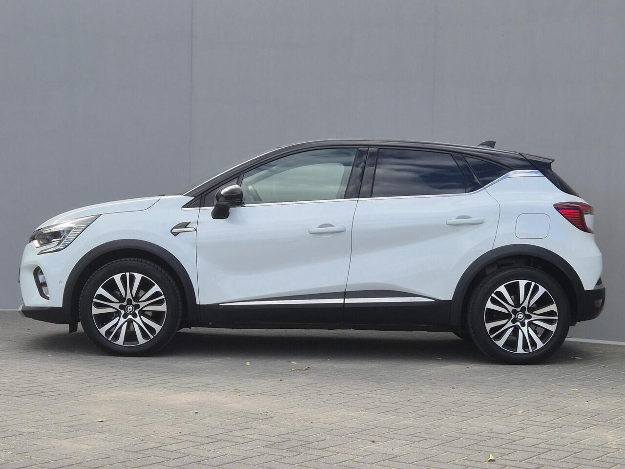 Renault CAPTUR 1.6 E-Tech Plug-in Hybrid 160 Initiale Paris / Automaat / Apple Carplay Android Auto / Rondomzicht camera / Stuur-, en Stoelverwarming / Keyless Entry/Start / Navigatie /