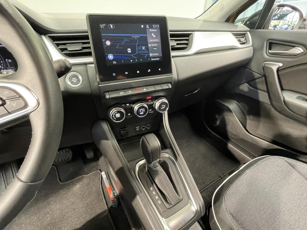 Renault CAPTUR 1.3 TCe 140 Intens | Trekhaak | All-Season banden | Achteruitrijcamera | Navigatie |