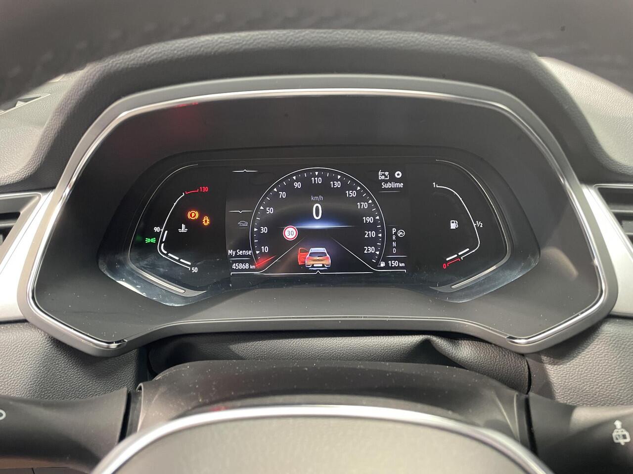 Renault CAPTUR 1.3 TCe 140 Intens | Trekhaak | All-Season banden | Achteruitrijcamera | Navigatie |