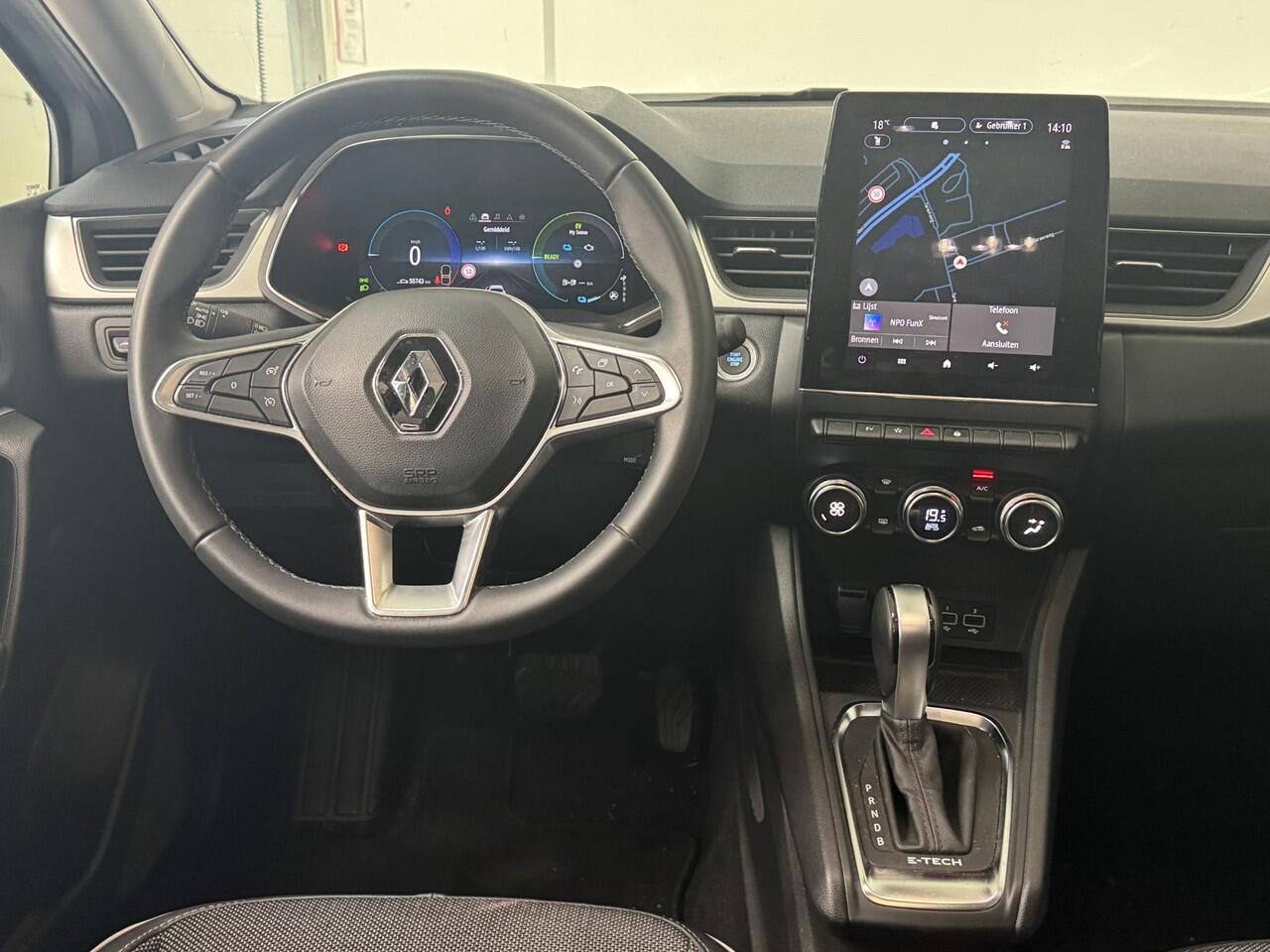 Renault CAPTUR 1.6 E-Tech Plug-in Hybrid 160 Intens | Trekhaak | Navigatie | Climate Control | Achteruitrijcamera |