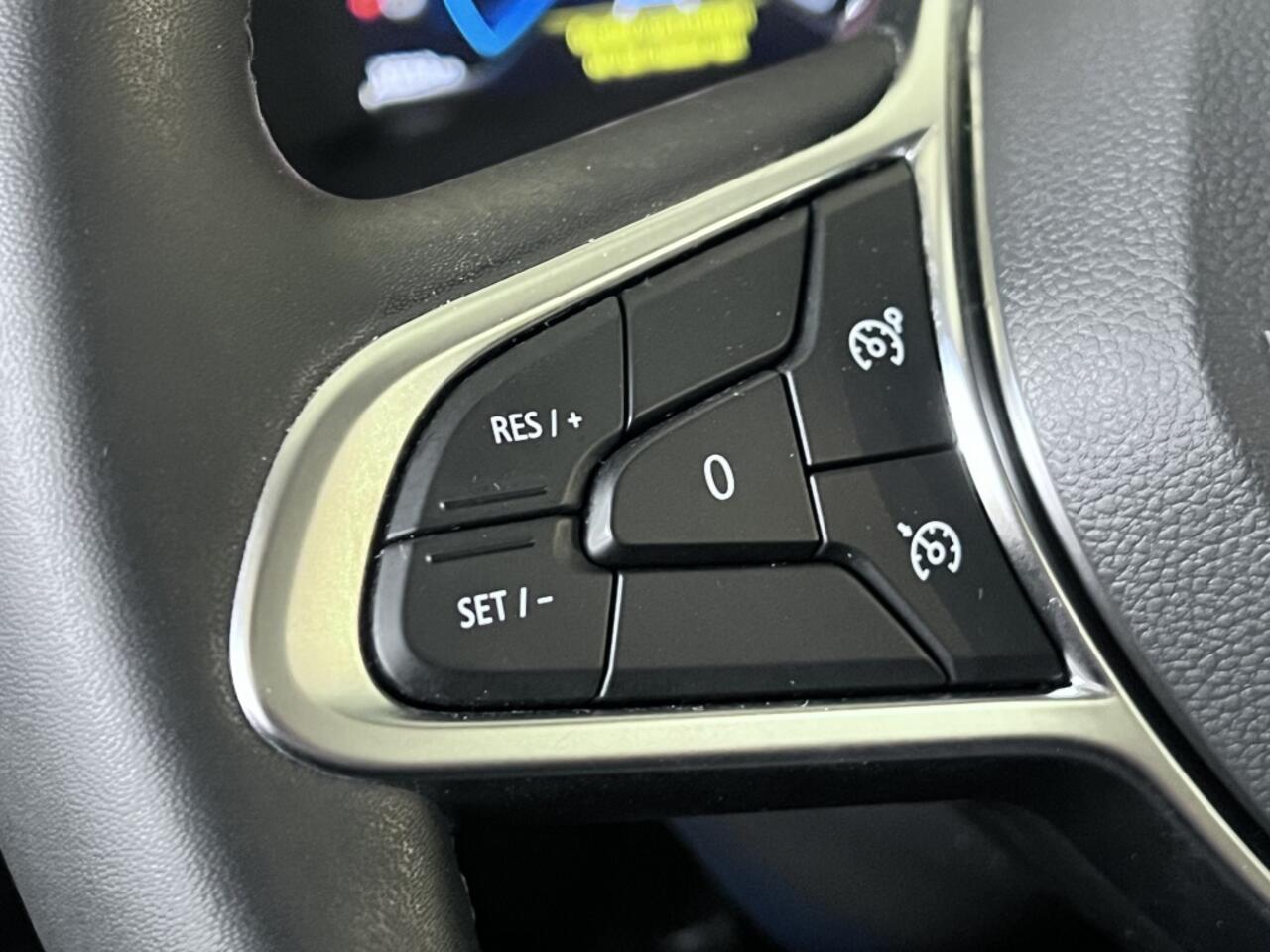 Renault CAPTUR 1.6 Hybrid 145 PK Zen * 12 mnd BOVAG garantie * RIJKLAARPRIJS !