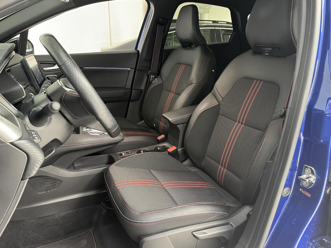 Renault CAPTUR 1.6 E-Tech Hybrid 145 R.S. Line | Navigatie | Achteruitrijcamera | Cruise Control | Lichtmetalen velgen 18'' |