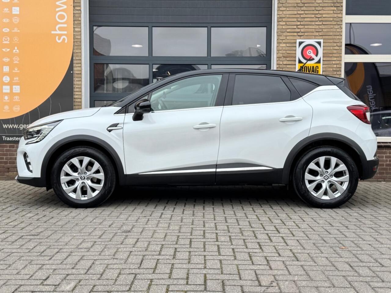 Renault CAPTUR 1.0 TCe INTENS LED/2-TONE/CAMERA/CARPLAY/NL-AUTO/43.000 KM!