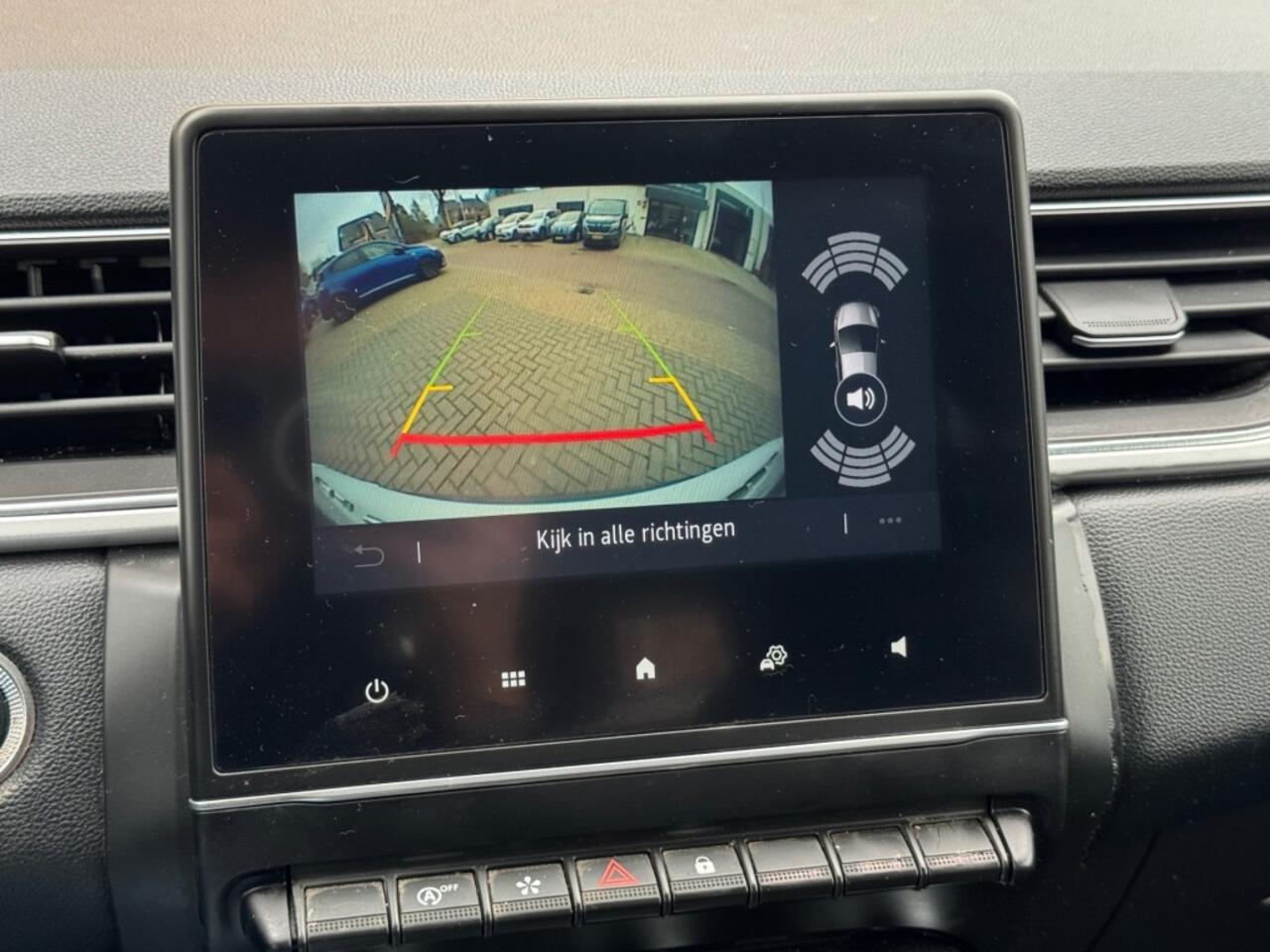 Renault CAPTUR 1.0 TCe INTENS LED/2-TONE/CAMERA/CARPLAY/NL-AUTO/43.000 KM!