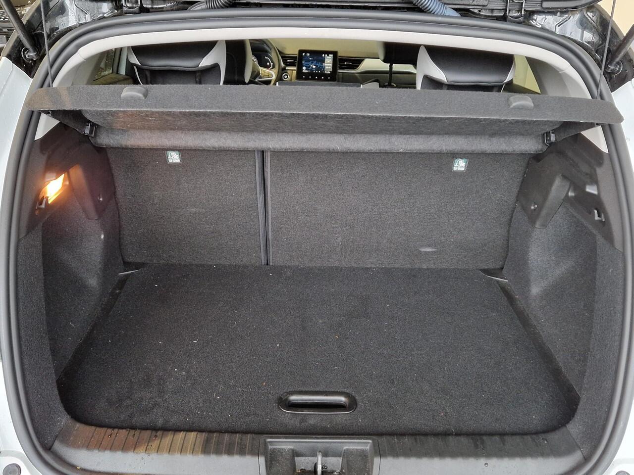 Renault CAPTUR 1.0 TCe 90 techno | 1E EIGENAAR | NAVIGATIE | ACHTERUITRIJCAMERA | PARKEERSENSOREN VOOR&ACHTER |