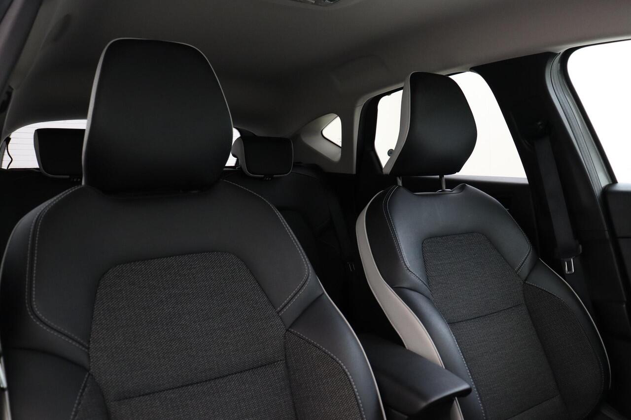 Renault CAPTUR 1.0 TCe 90 TECHNO -CARPLAY|CRUISE|PRIVACY.GLAS|KEYLESS|17"