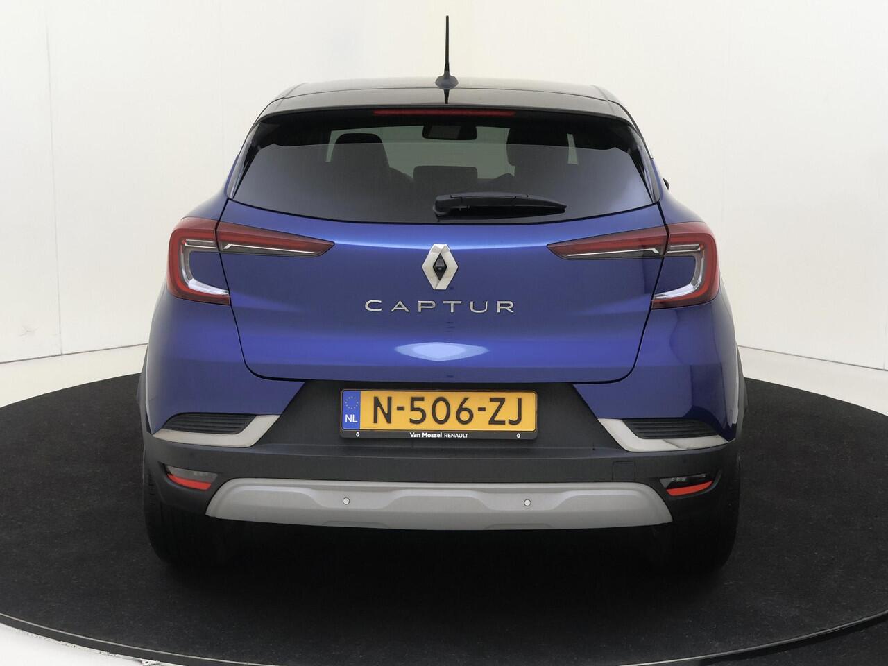 Renault CAPTUR 1.0 TCe 90 Intens |Navigatie |Cruise & Climate Control |Achteruitrijcamera |PDC achter |Privacy Glass |LM Velgen