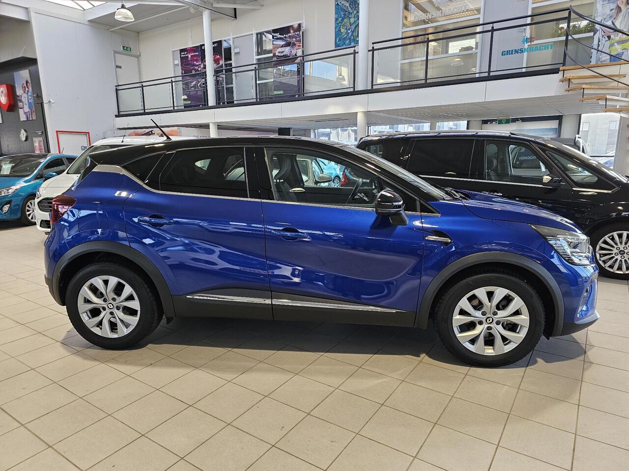 Renault CAPTUR 1.6 E-Tech Hybrid 145