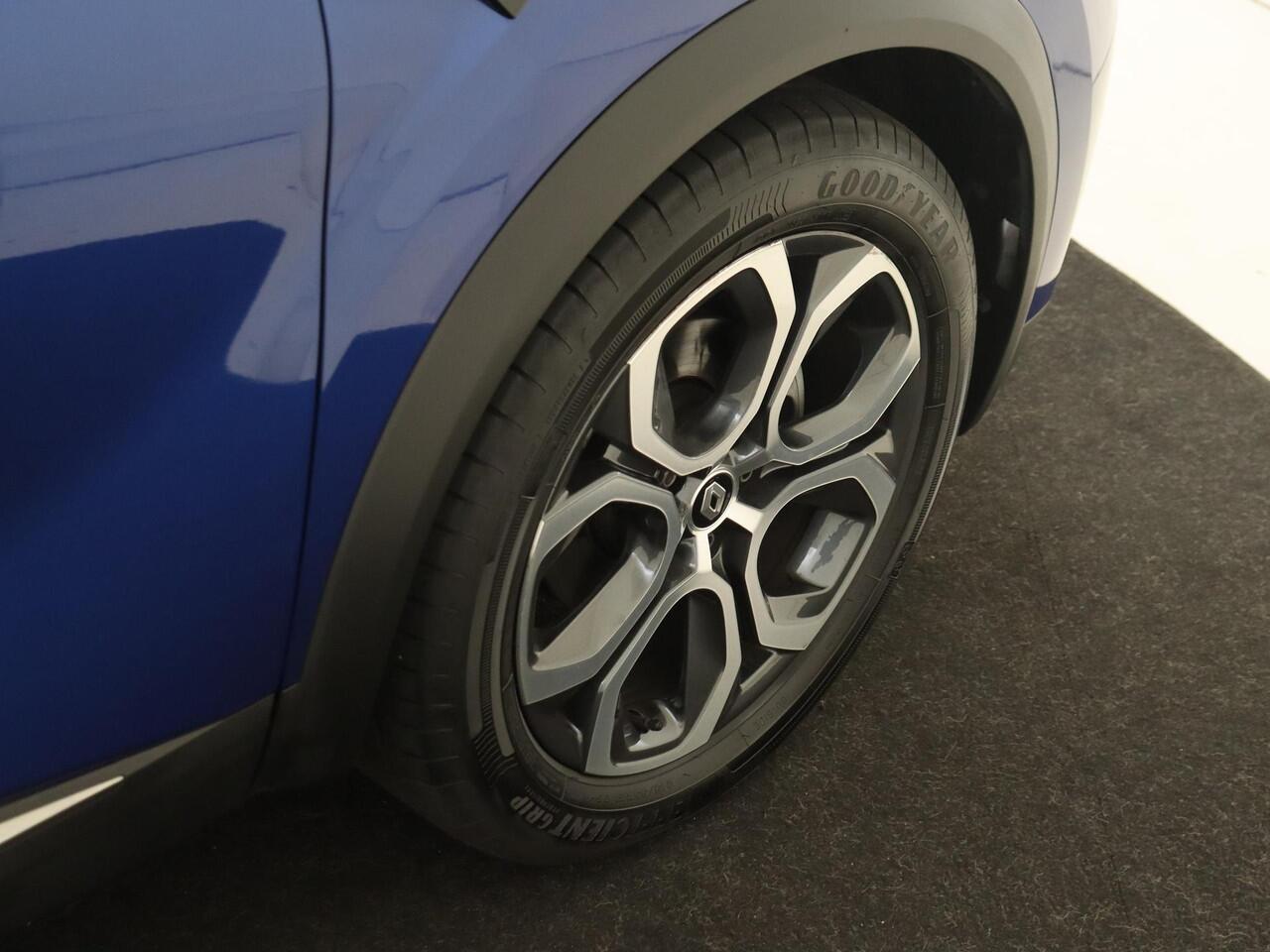 Renault CAPTUR 1.3 mild hybrid 140 techno | Navigatie | Parkeersensoren & Camera | 18" LM Velgen | 4 Cilinder motor |