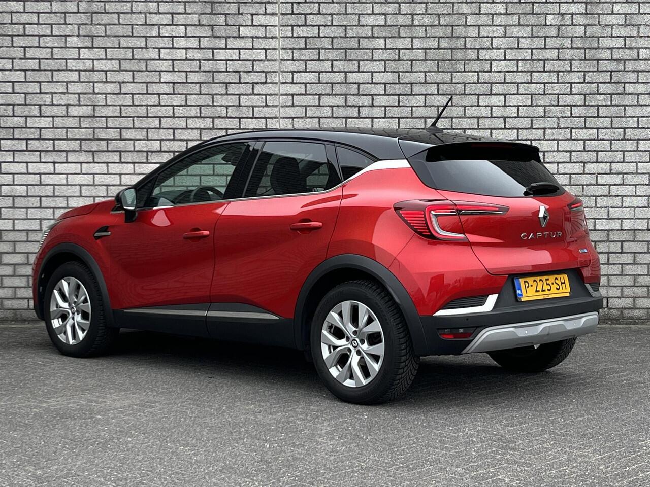 Renault CAPTUR 1.6 E-Tech Hybrid 145 Intens | Automaat | Achteruitrijcamera | Navigatie | Parkeersensoren V+A |