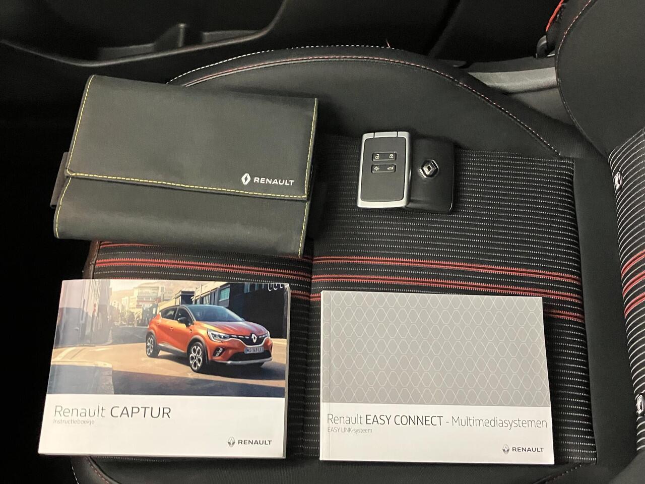 Renault CAPTUR 1.0 TCe 90 R.S. Line / NL Auto / Trekhaak / Dealer Onderhouden / Navigatie / Camera / Climate Control / Cruise Control / Bluetooth / Apple CarPlay/Android Auto /