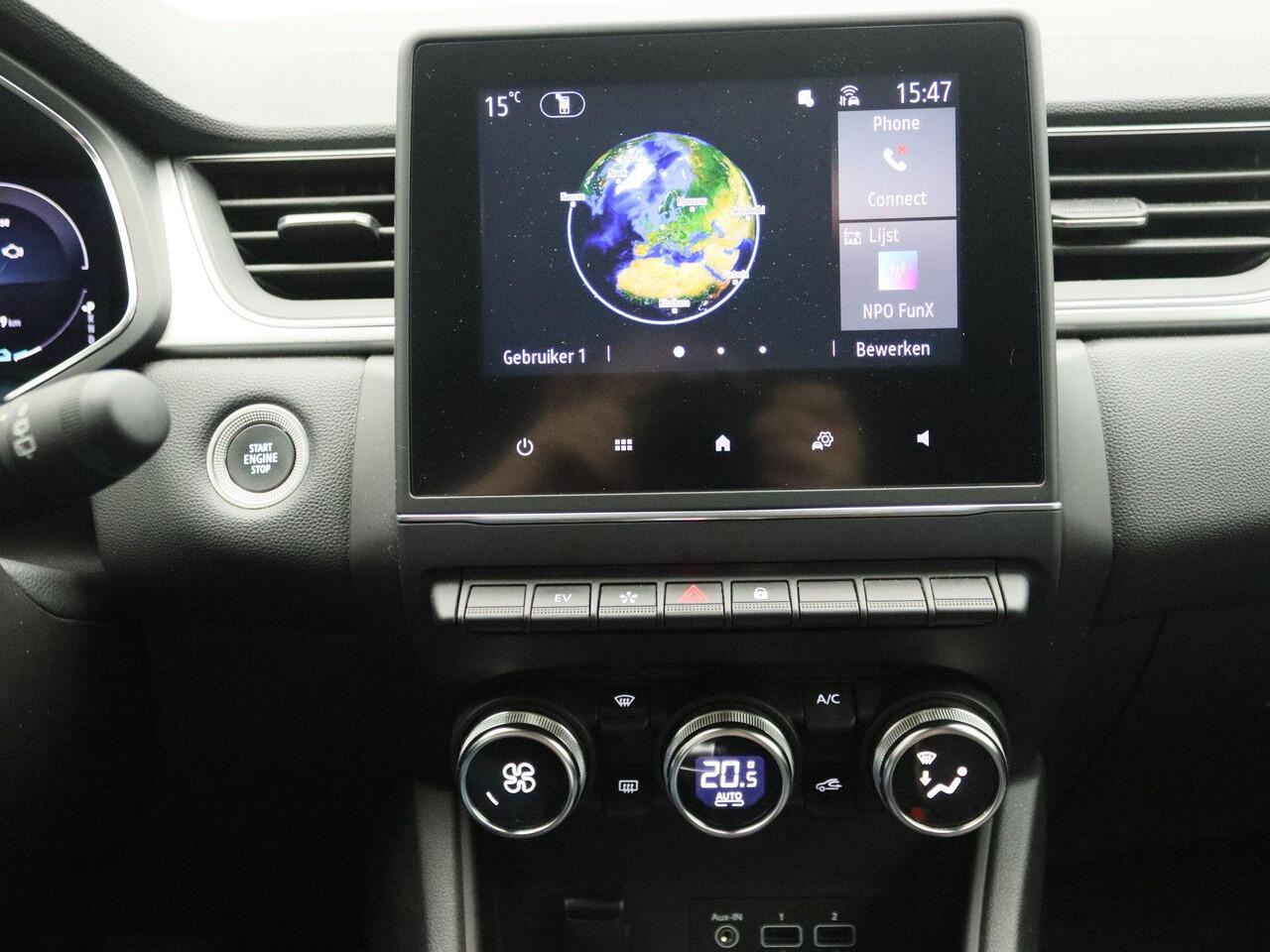 Renault CAPTUR E-Tech Plug-in Hybrid 160 Intens | Camera | PDC Voor + Achter | 9,3" Full-Map Navigatie i.c.m. 10,1" Digitaal Instrumentenpaneel | LED Pure Vision | Climate Control | Cruise Control & Snelheidsbegrenzer | Apple Carplay & Android Auto