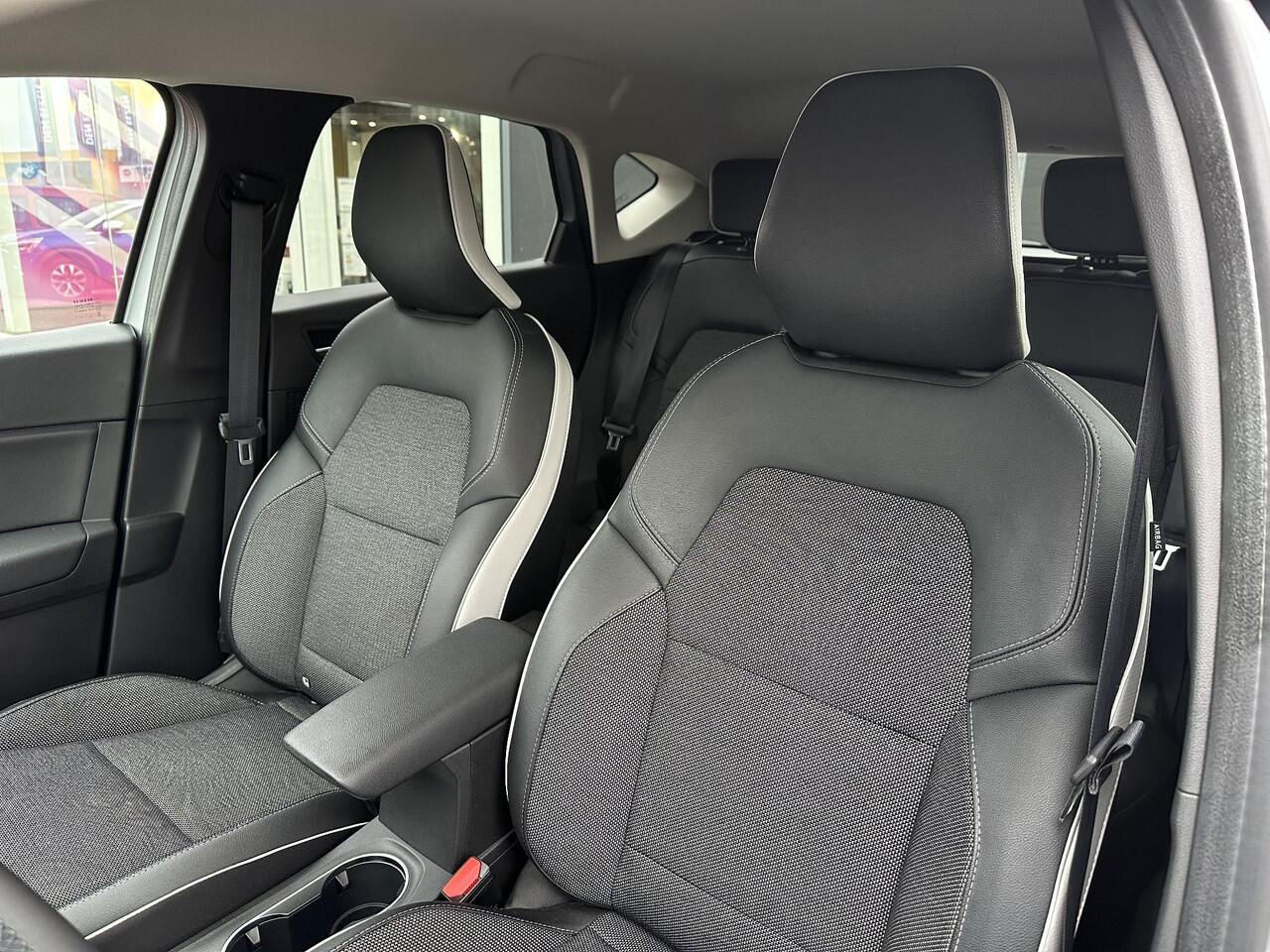 Renault CAPTUR TCe 140 EDC Automaat Intens l Cruise control l Parkeersensoren