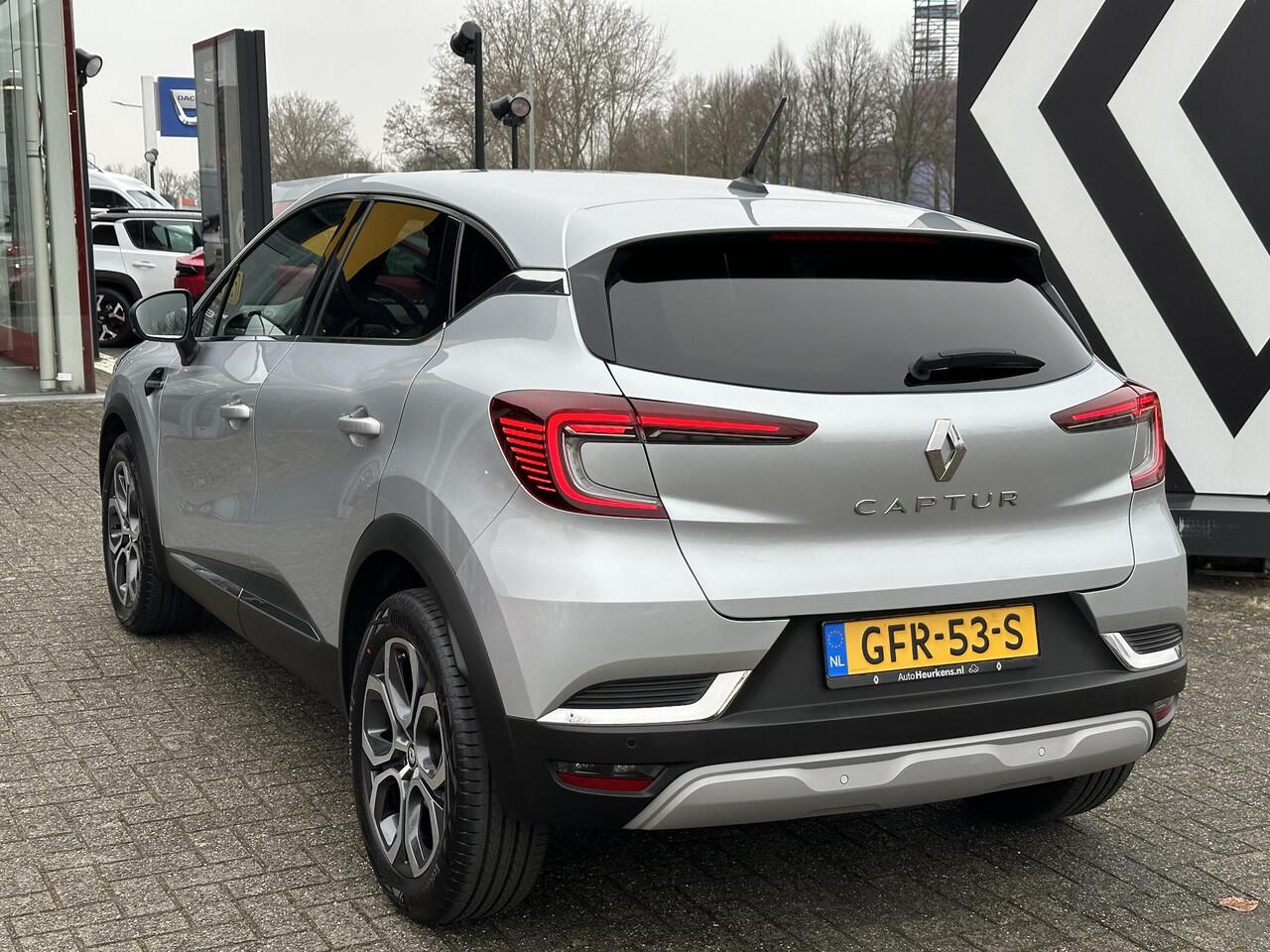 Renault CAPTUR TCe 140 EDC Automaat Intens l Cruise control l Parkeersensoren