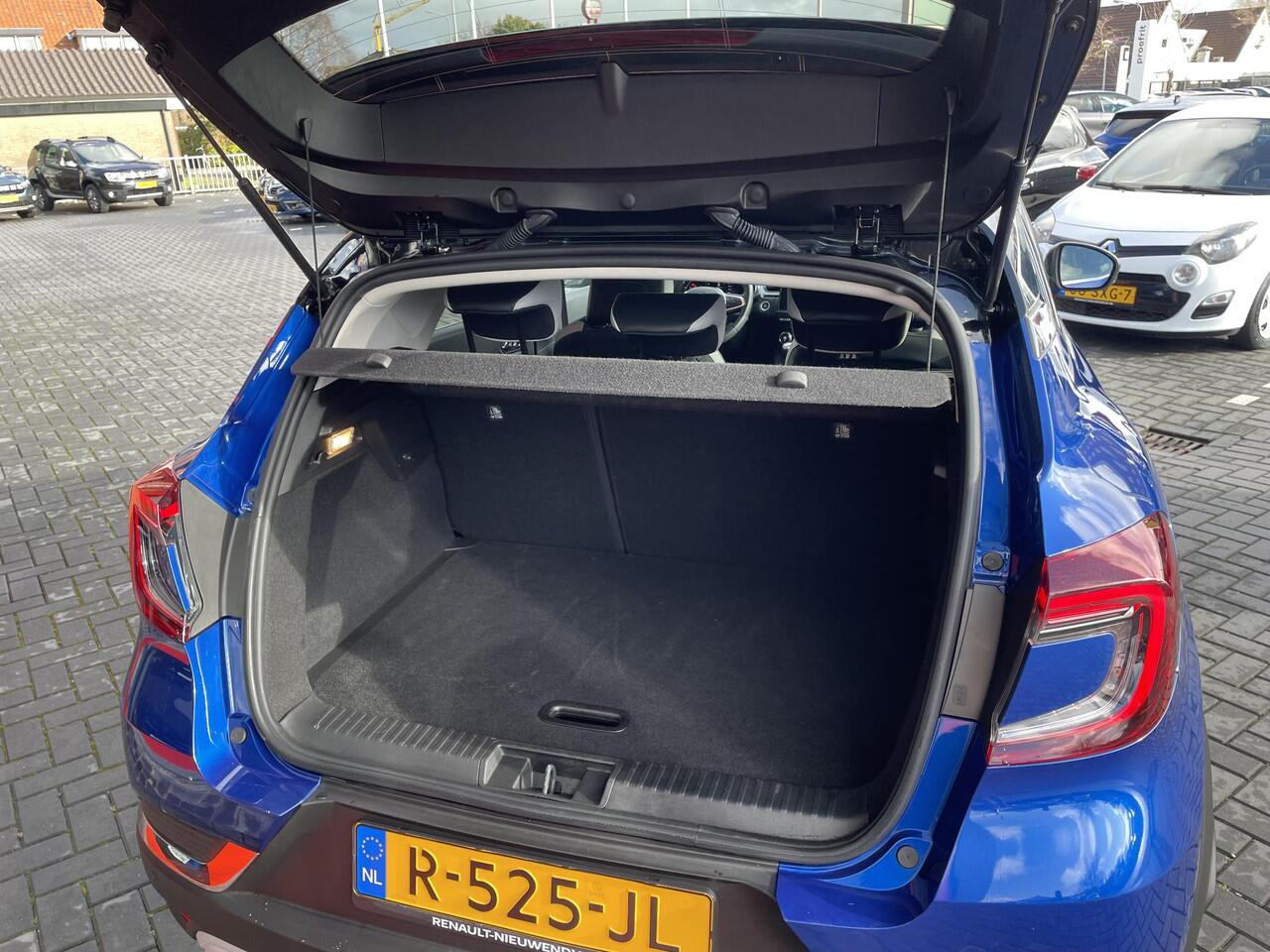 Renault CAPTUR 1.0 TCe 90 Intens / ACHTERUITRIJCAMERA / PARKEERSENSOREN / TREKHAAK / CRUISE CONTROL / CLIMATE CONTROL