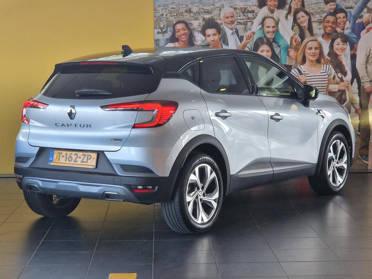 Renault CAPTUR 1.3 Mild Hybrid 160 EDC R.S. Line | NAVIGATIE | CAMERA RONDOM | ADAPTIEVE CRUISE CONTROL | ACTIVE LANE KEEP ASSIST |