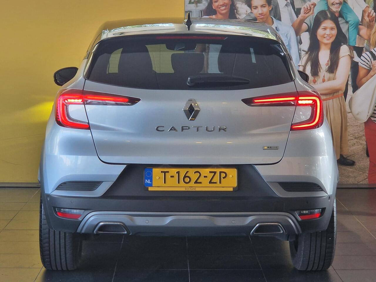 Renault CAPTUR 1.3 Mild Hybrid 160 EDC R.S. Line | NAVIGATIE | CAMERA RONDOM | ADAPTIEVE CRUISE CONTROL | ACTIVE LANE KEEP ASSIST |