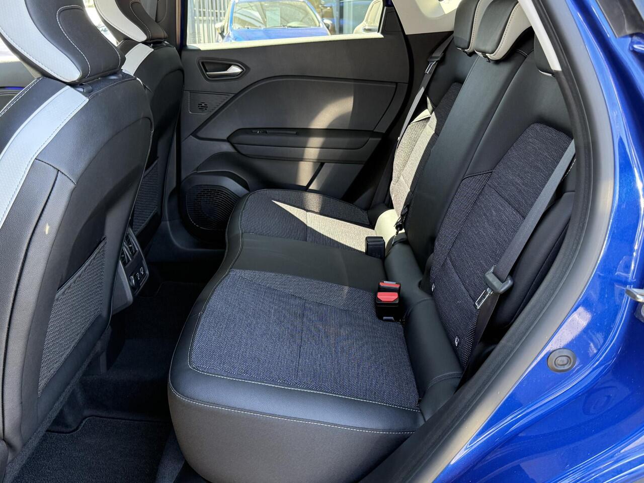 Renault CAPTUR 1.0 TCe 90 techno (Hoge instap) BOSE | Navigatie | 360° Camera