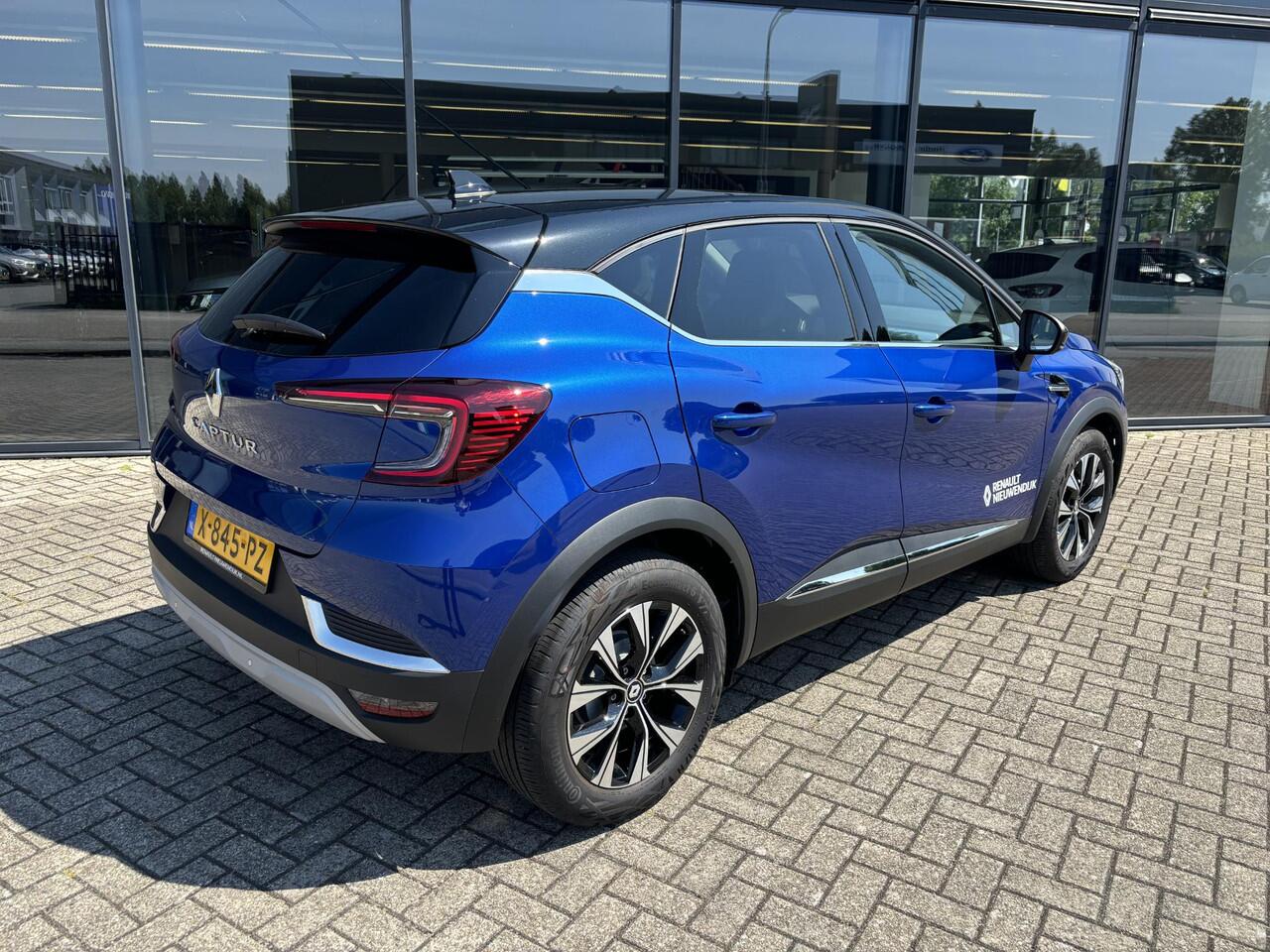 Renault CAPTUR 1.0 TCe 90 techno / PACK SOLID / ELEKTRISCH BEDIENBAAR GLAZEN SCHUIF- EN KANTELDAK / TWO-TONE KLEURSTELLING /